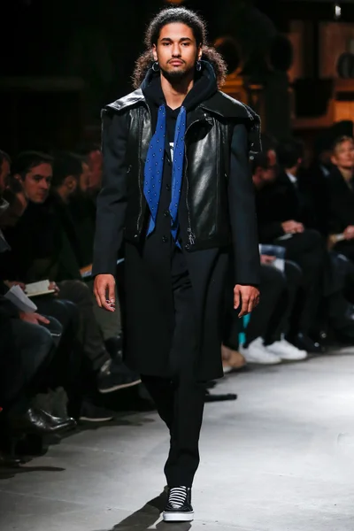 Look 31